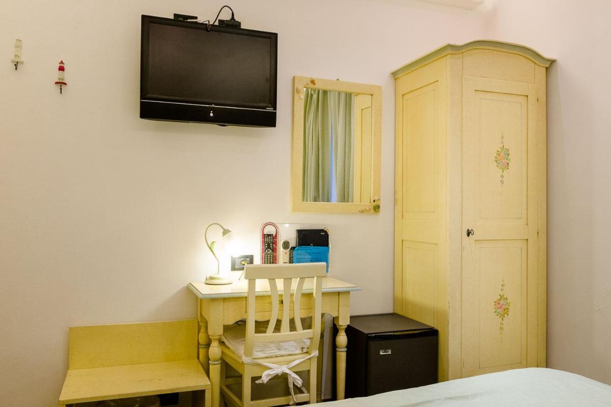 Hotel Marina Monterosso al Mare Esterno foto