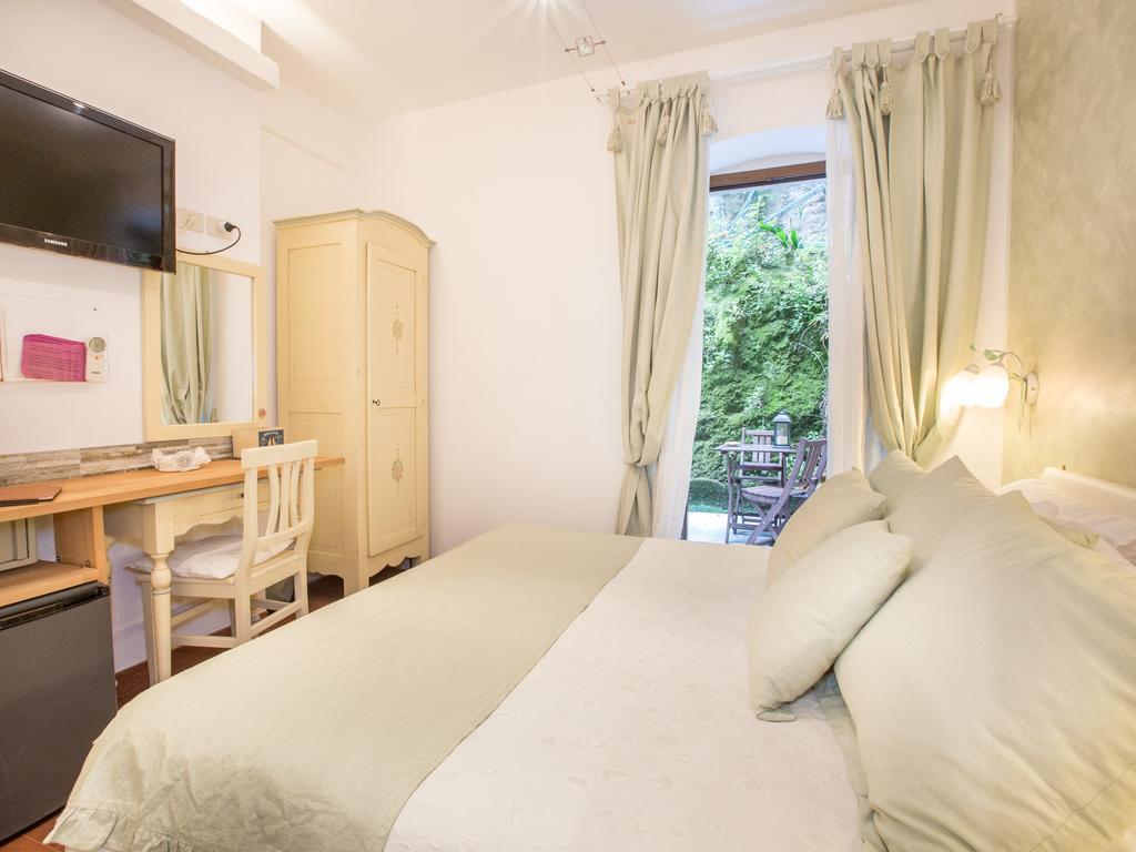 Hotel Marina Monterosso al Mare Esterno foto