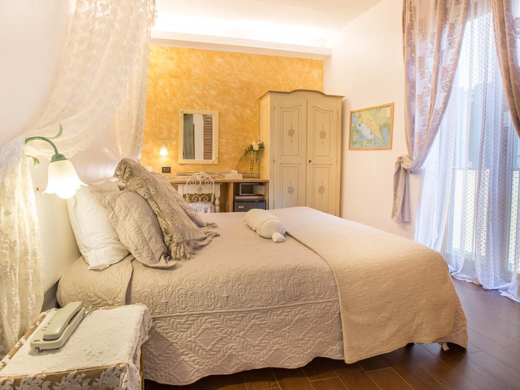 Hotel Marina Monterosso al Mare Esterno foto